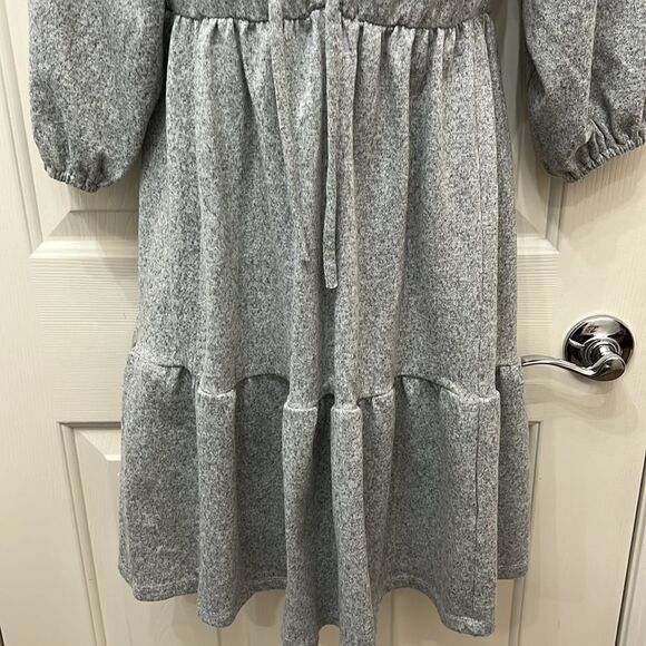 Max & Ash Gray Dress Sz Small Baby Doll Neck 3/4 Sleeve On Off Shoulder Mini - Picture 6 of 11